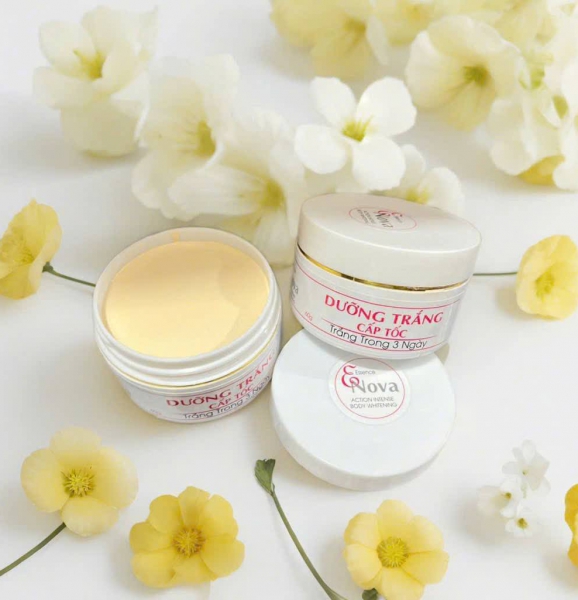Kem Dưỡng Trắng Cấp Tốc Essence Nova